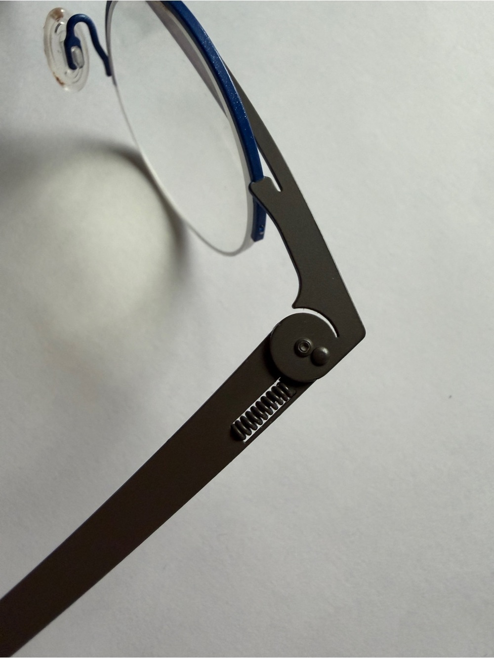 **LIKE NEW** Theo Gnocchi 357 Round Blue Titanium Glasses - Picture 7 of 8